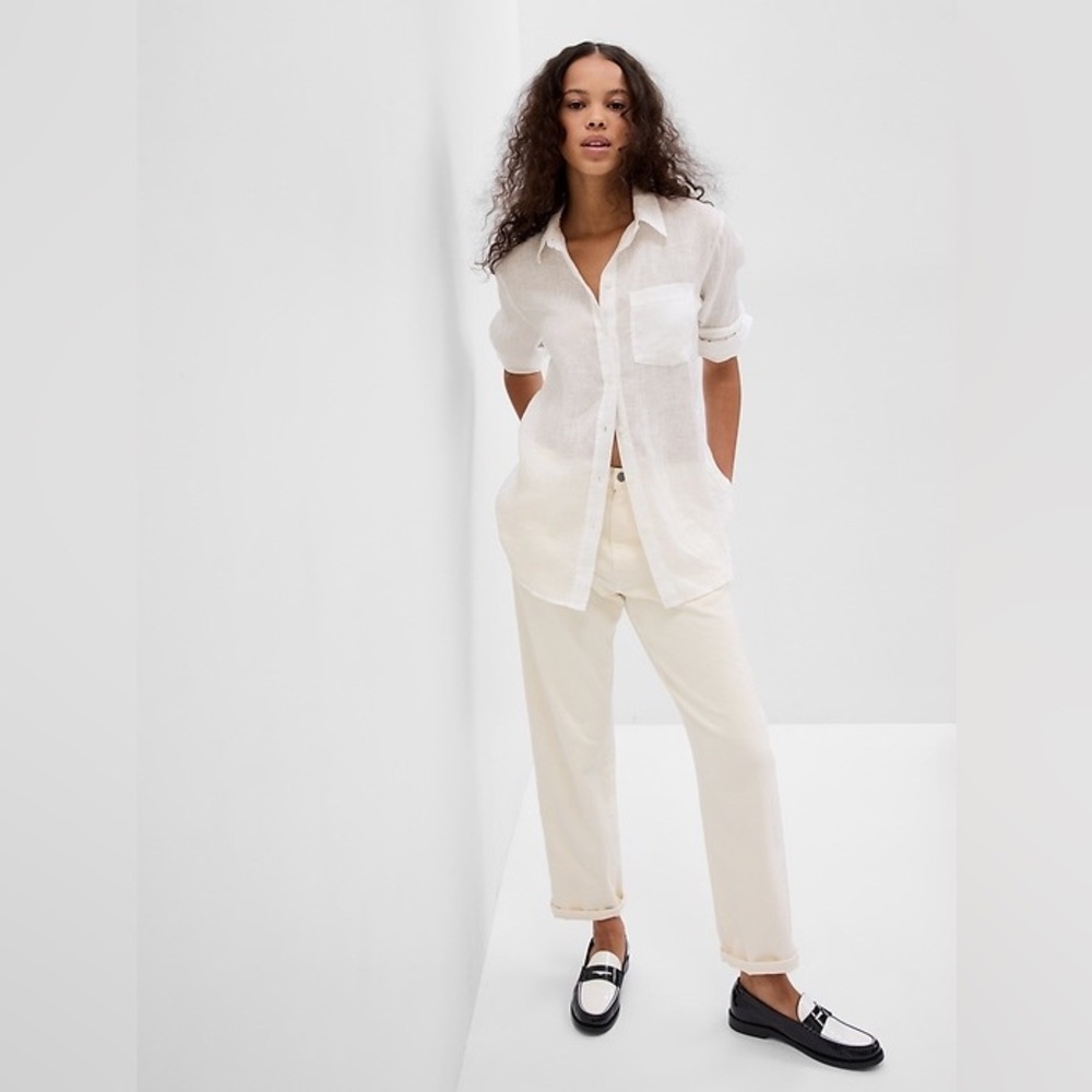 GAP 100% Linen Boyfriend Shirt
